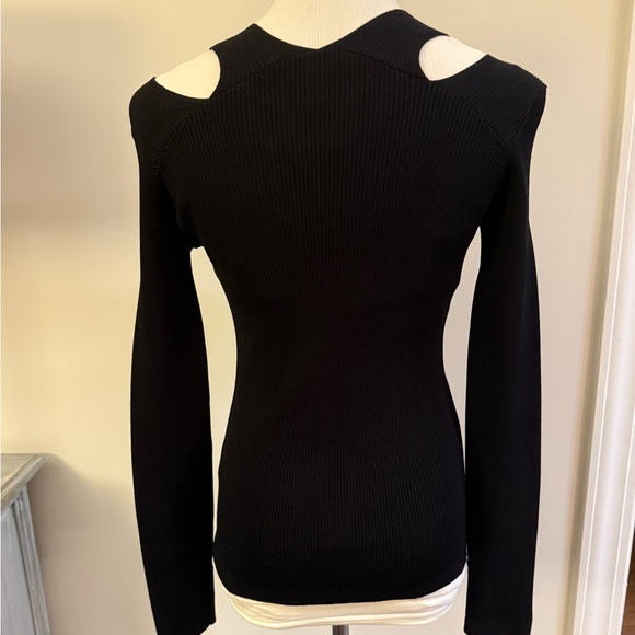 New! The Row Stretch Knit Slit V-Neck Sweater Size X-Small - Picture 8 of 12